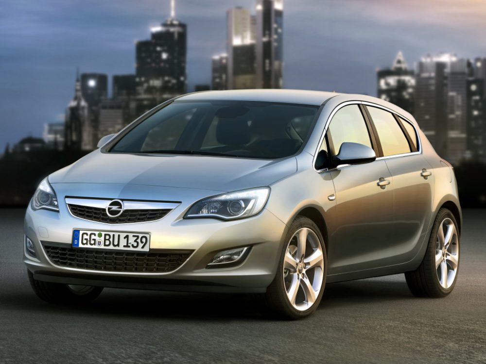 Używany Opel Astra J Czy warto kupić? Autofakty.pl